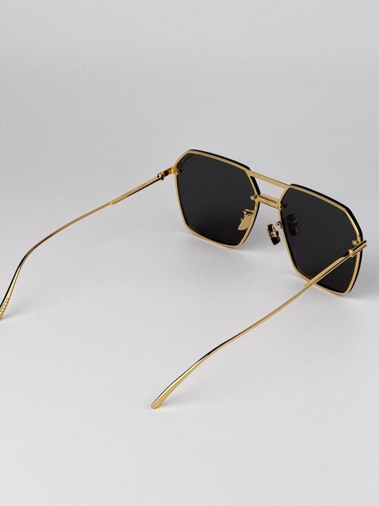 Bottega Veneta Unisex Sunglasses | Gold Pilot Frame | Grey Lenses | BV1045S 001 main image 5